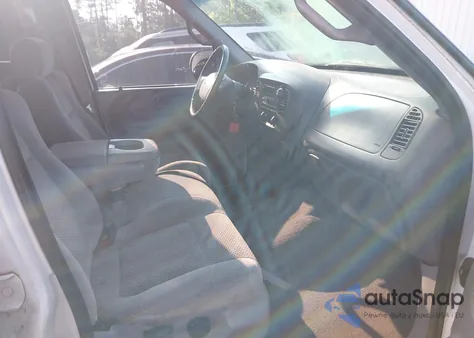 2001 Ford F-150 Harley-Davidson Edition/King Ranch Edition/Lariat/Xlt из США, поврежденный, VIN 1FTRW07WX1KA76959